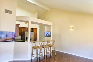 547 E Hazel St, Inglewood, CA 90302 - Photo 9