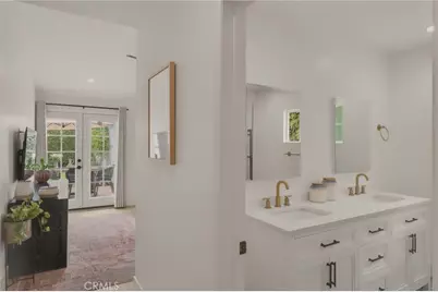 7926 Agnew, Los Angeles, CA 90045 - Photo 17