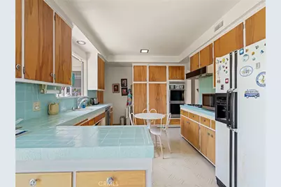 464 Calle De Castellana, Redondo Beach, CA 90277 - Photo 11