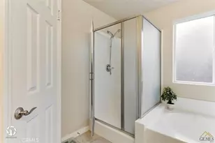9602 Downie River, Bakersfield, CA 93311 - Photo 15