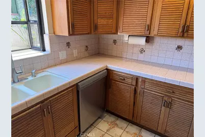 1307 Mackay Lane, Redondo Beach, CA 90278 - Photo 23