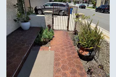 1307 Mackay Lane, Redondo Beach, CA 90278 - Photo 5