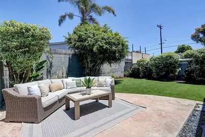 1637 Armour Lane, Redondo Beach, CA 90278 - Photo 13