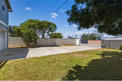 2812 Pinckard Avenue, Redondo Beach, CA 90278 - Photo 25