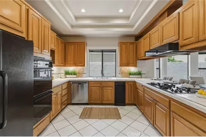 2812 Pinckard Avenue, Redondo Beach, CA 90278 - Photo 11