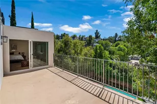 5215 Baza, Woodland Hills, CA 91364 - Photo 25