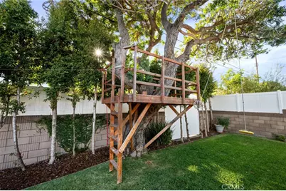 23501 Ladeene Avenue, Torrance, CA 90505 - Photo 29
