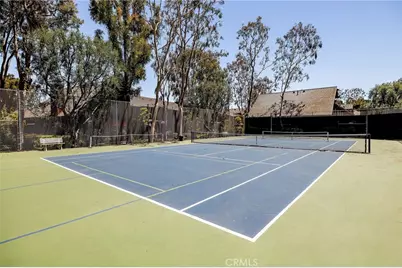 2040 Stonewood Court, San Pedro, CA 90732 - Photo 43