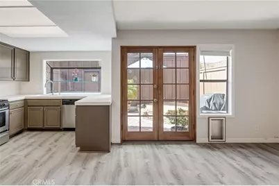 2040 Stonewood Court, San Pedro, CA 90732 - Photo 17