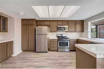 2040 Stonewood Court, San Pedro, CA 90732 - Photo 21