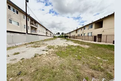 3621 W 104th, Inglewood, CA 90303 - Photo 5
