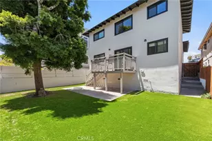 1310 Loma Dr, Hermosa Beach, CA 90254 - Photo 3
