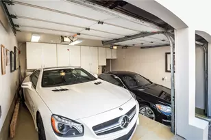 221 30th St, Manhattan Beach, CA 90266 - Photo 23