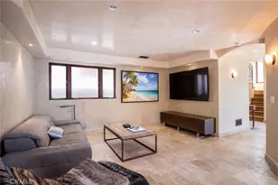 221 30th St, Manhattan Beach, CA 90266 - Photo 19