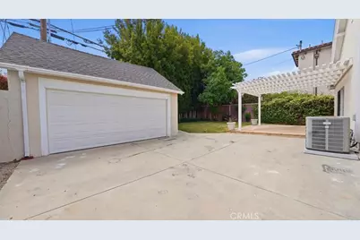 317 S Canon Drive, Beverly Hills, CA 90212 - Photo 35