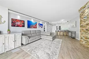 700 E Ocean Blvd, Long Beach, CA 90802 - Photo 13