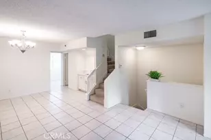 21930 Marylee, Woodland Hills, CA 91367 - Photo 9