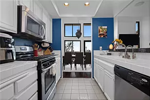 8180 Manitoba, Playa del Rey, CA 90293 - Photo 13