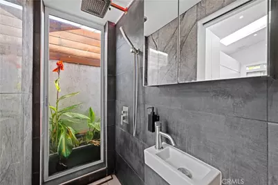 1121 S Eucalyptus, Inglewood, CA 90301 - Photo 47