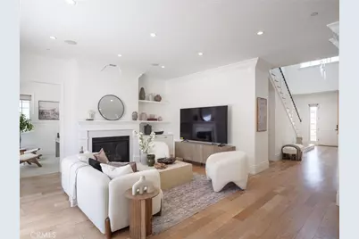 8056 Kentwood, Los Angeles, CA 90045 - Photo 13