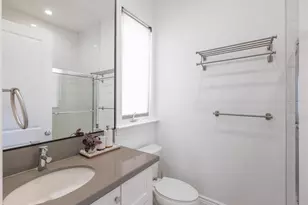 8056 Kentwood, Los Angeles, CA 90045 - Photo 33