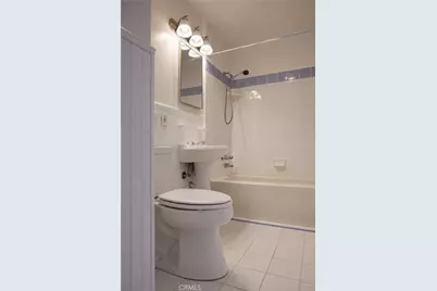 2000 Harkness Street, Manhattan Beach, CA 90266 - Photo 19