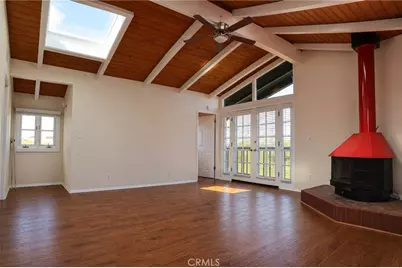 2000 Harkness Street, Manhattan Beach, CA 90266 - Photo 11