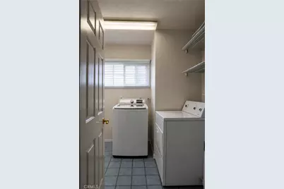 2000 Harkness Street, Manhattan Beach, CA 90266 - Photo 21
