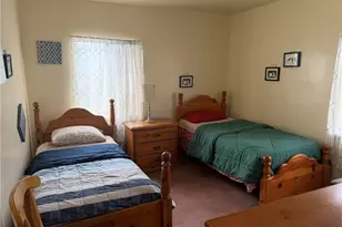 829 W 69th, Los Angeles, CA 90044 - Photo 9