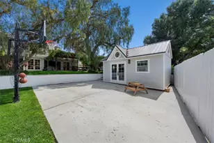 4645 Rockbluff Dr, Rolling Hills Estates, CA 90274 - Photo 9