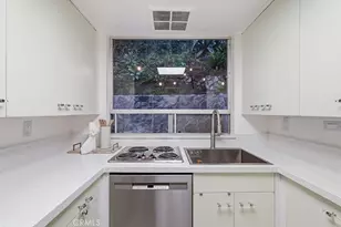 6182 Glen Oak St, Los Angeles, CA 90068 - Photo 53