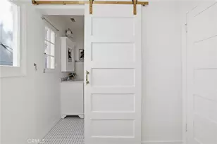 6182 Glen Oak St, Los Angeles, CA 90068 - Photo 27