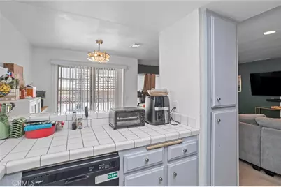 13729 Doty, Hawthorne, CA 90250 - Photo 9