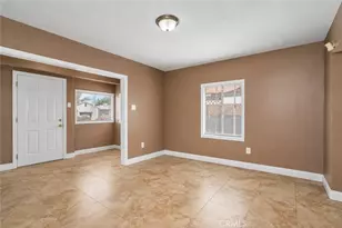 1206 E Cruces, Wilmington, CA 90744 - Photo 3