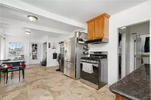 1206 E Cruces, Wilmington, CA 90744 - Photo 5