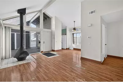 25655 Pine Creek Lane, Wilmington, CA 90744 - Photo 11