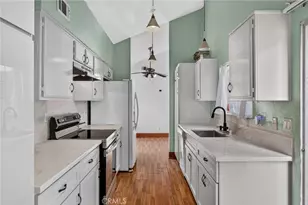 25655 Pine Creek Ln, Wilmington, CA 90744 - Photo 15