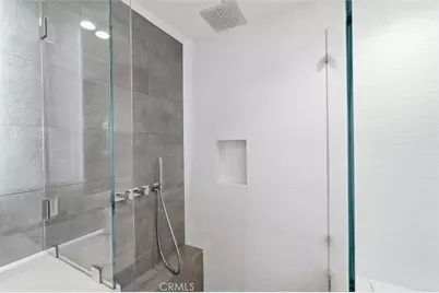 702 S Broadway #A, Redondo Beach, CA 90277 - Photo 27