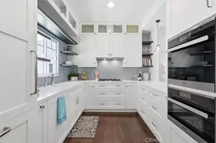 702 S Broadway, Redondo Beach, CA 90277 - Photo 9