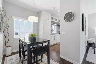 702 S Broadway, Redondo Beach, CA 90277 - Photo 13
