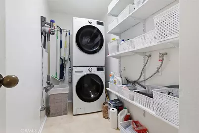 2147 N Beachwood #4, Los Angeles, CA 90068 - Photo 19