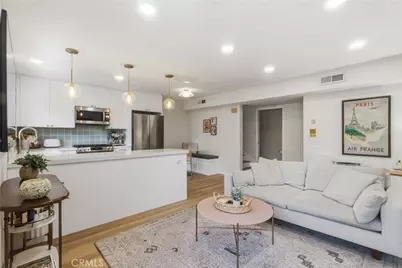 2147 N Beachwood #4, Los Angeles, CA 90068 - Photo 1