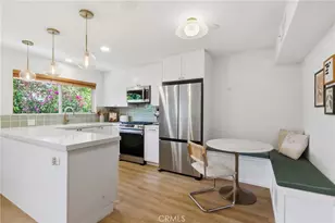 2147 N Beachwood, Los Angeles, CA 90068 - Photo 3