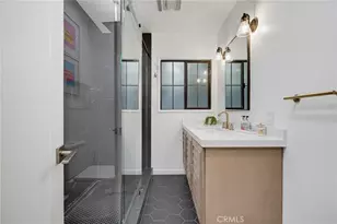 13547 Bessemer St, Sherman Oaks, CA 91401 - Photo 23