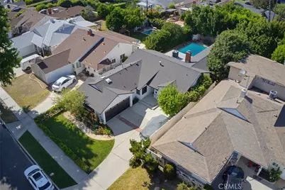 13547 Bessemer Street, Los Angeles, CA 91401 - Photo 37