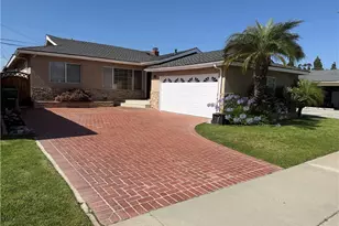 5255 W 141st St, Hawthorne, CA 90250 - Photo 1