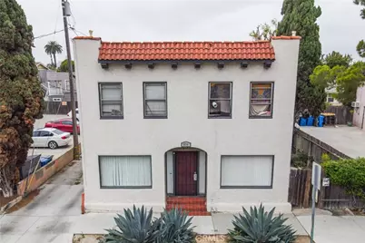 679 Obispo, Long Beach, CA 90814 - Photo 3
