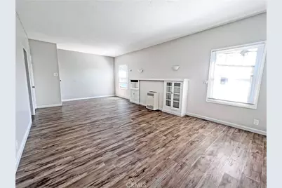 679 Obispo, Long Beach, CA 90814 - Photo 11