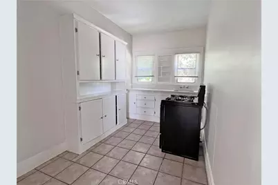 679 Obispo, Long Beach, CA 90814 - Photo 5