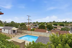 2401 W 102nd St, Inglewood, CA 90303 - Photo 47